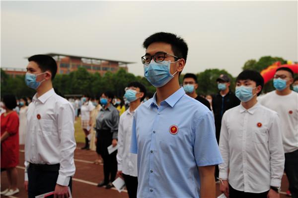 德外學(xué)子成人禮：今天起，我把責(zé)任扛在肩上