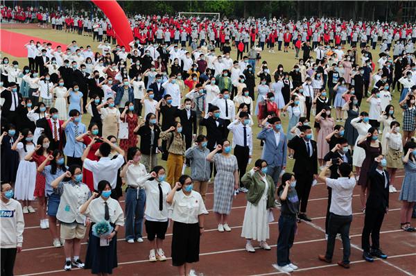 德外學(xué)子成人禮：今天起，我把責(zé)任扛在肩上